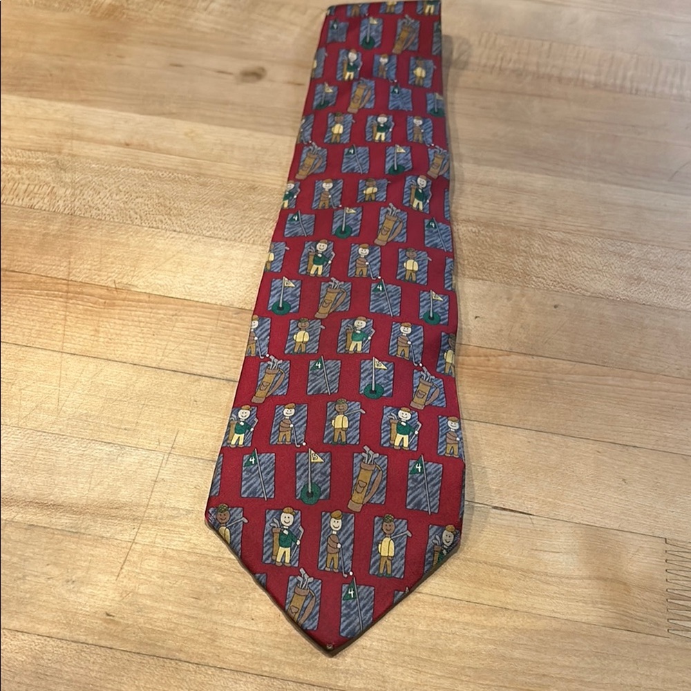 Men’s silk tie, golf theme, The Save the Children Collection, Golfin’ Dad
